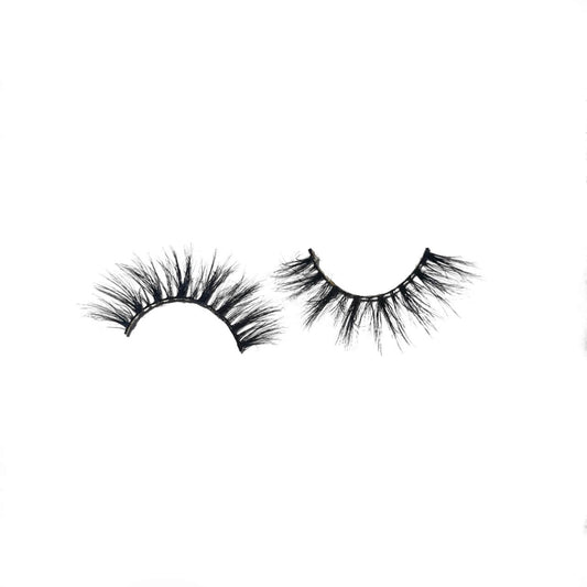 natural lightweight lash for everyday use